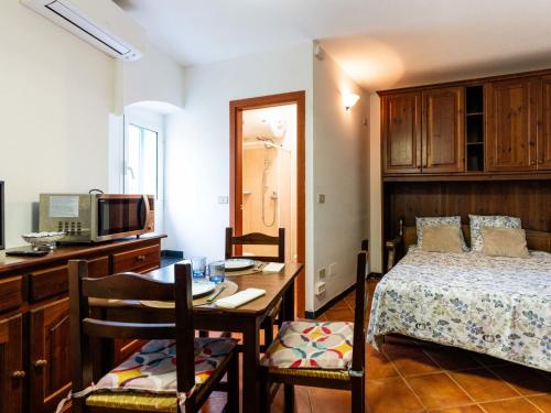  Apartment Piccolina by Interhome in Diano Castello