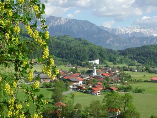 Hotel & Gasthaus Dresch - Erl