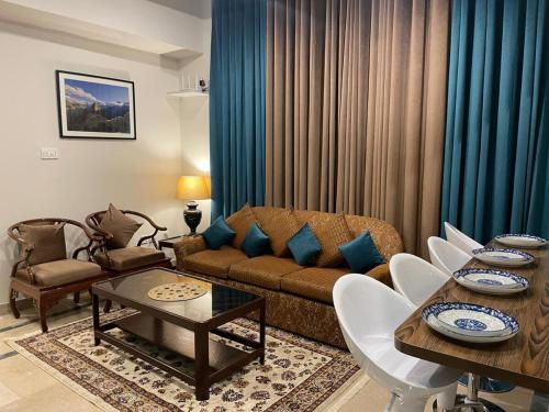 Comfortable 2 Bedroom Apt in E-11 for families only - image 7