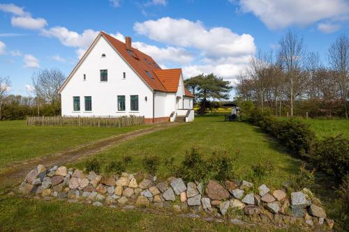 Dārzs, Landhaus Wusse Ferienwohnung Hiddensee in Ummanz