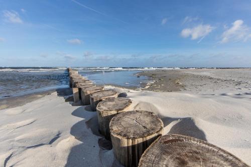 Strand, Landhaus Möhlend (Landhaus Mohlend) in Ummanz