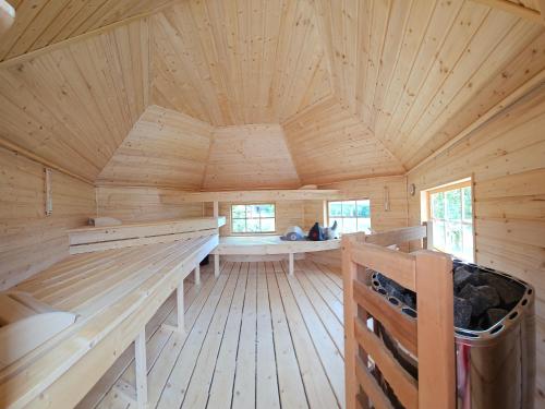 Darya Pince in Gosztola