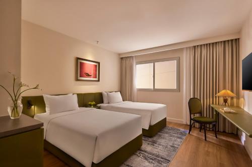 Twin room, city view