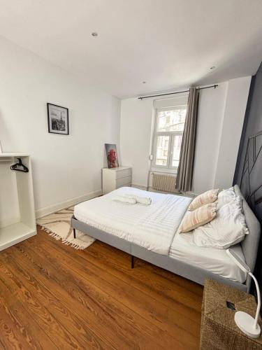 Soh Rent Appartement 3 proche gare et Centre de Strasbourg TV Wifi - Balcon, Strasbourg (photo 10)