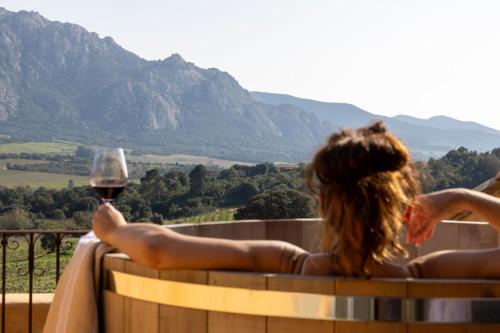 Le Hameau de Saparale Room Type - Suite with Hot Tub