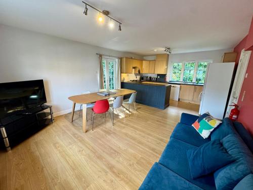 Brentwood Hotel in เบร็นวูด