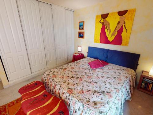 Apartment (4 Adults) image 9