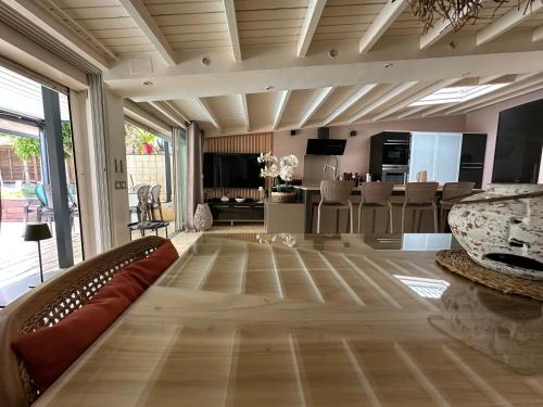 Villa Tropiraizet in Les Abymes