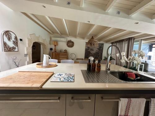 Villa Tropiraizet in Les Abymes