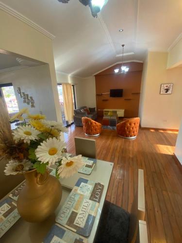 Elegante y Exclusiva Suite con Terraza de dos dormitorios