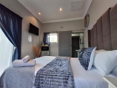 OR Tambo Stay Unit 2, Boksburg