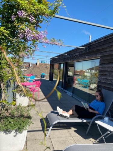 Josephine's Guesthouse - WOMEN ONLY with rooftop and community area, Zürich (photo 7)
