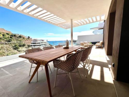 Casa Luigi with great terras and Sea View, Málaga