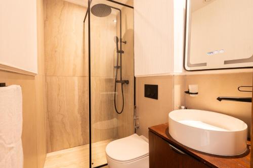 Premium 1BR in Les Princesses - Balcony, Parking, Fiber, Casablanca (foto 6)