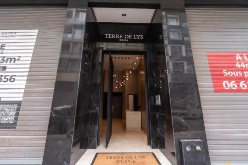Premium 1BR in Les Princesses - Balcony, Parking, Fiber, Casablanca (foto 7)