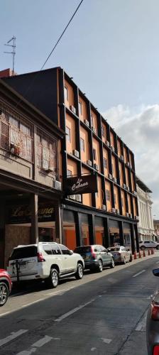 A szálláshely kívülről, Hotel LC in Colon