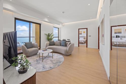 Luxury 2BR with Full Sea and Dubai Eye view in JBR, Dubaï