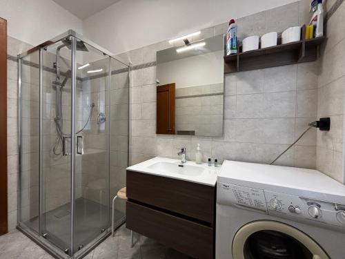 Apartment with garden and garage Dongo - Larihome A28, Dongo (photo 6)