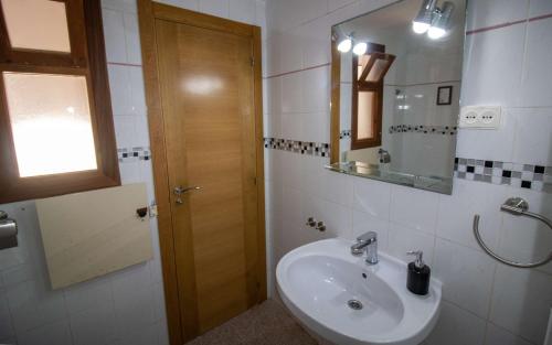 Apartment image 4