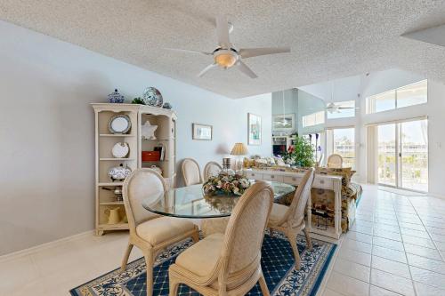 Long Key Fishing Club F3 in Layton (FL)