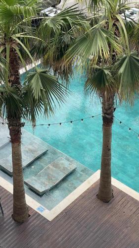 スイミングプール, Hotel Ibiza in ゴーレム