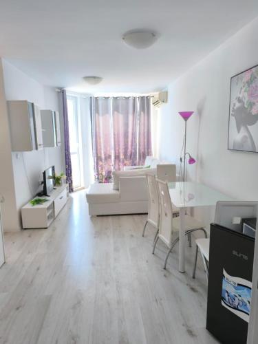 2 bedroom flat in Balchik, Balchik