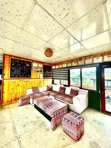 Homestay Hồ Đá A Căng Tả Phìn (Homestay Ho Đa A Cang Ta Phin) near ギャンタチャイビレッジ