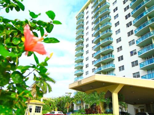Penthouse Ocean Reserve - main image