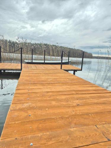 Luksusówka Gajowego nad jeziorem