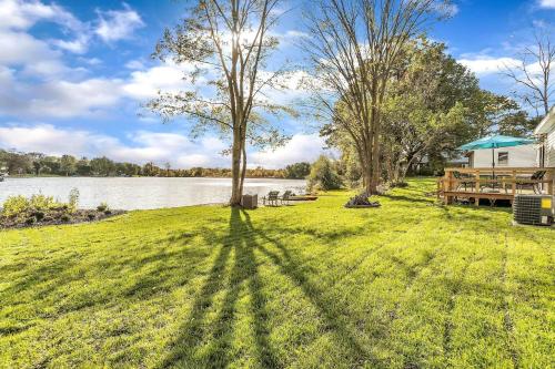 กิจกรรม, Hidn LakeFront-New Build-Private Beach-Fast Wi-Fi in ไบร์ทตัน (MI)