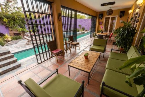 Létesítmények, Casa Feliz Jacuzzis Alberca Gimnacio Vapor PingPong Billar Cuarto de Video in Olimpo