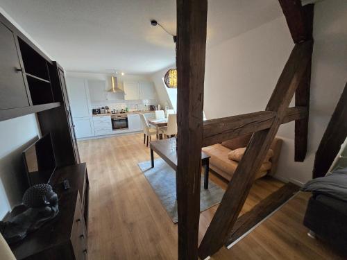 지타우 FERIENWOHNUNG 44m2 APARTMENT WOHNUNG im ZITTAUER STADTZENTRUM INNENSTADT INNENRING TOP LAGE MARKT UN 3성급 싱글룸 스위트룸