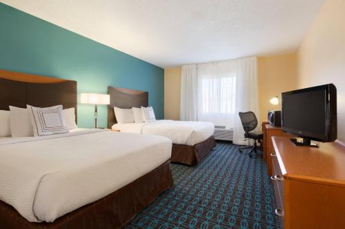 Queen Room with Two Queen Beds