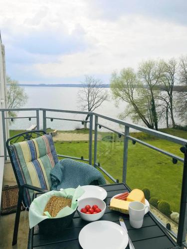 FeWo SaMa Balkon zum Plöner See