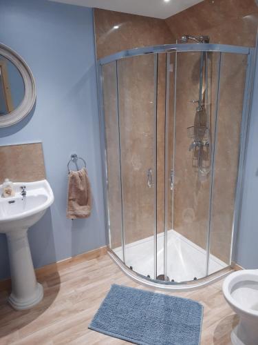 Zuhanyzó, A Stylish Country Retreat! in Fowlis Wester
