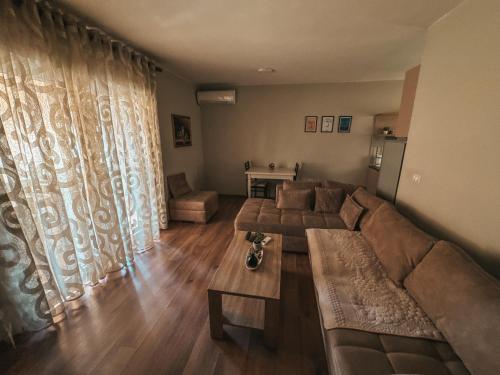 Dizdari Apartments 2 - City Center, Tirana (photo 9)