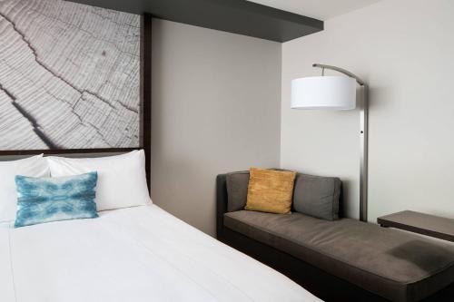 Queen Room with Two Queen Beds and River View