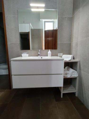 One-Bedroom Suite image 1