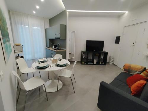 Naples Apartment - Nicolini 39, Naples