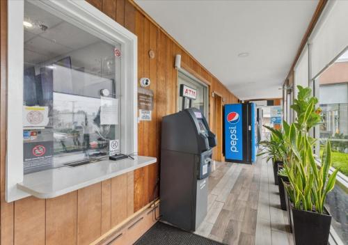 Edison Motor Lodge - image 8