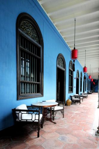 Cheong Fatt Tze - The Blue Mansion