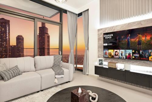 Downtown Luxury by Dubai Mall & Burj Khalifa - image 13