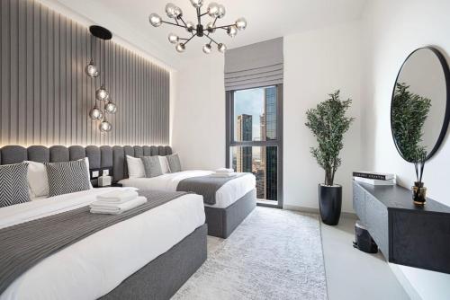 Downtown Luxury by Dubai Mall & Burj Khalifa - image 10