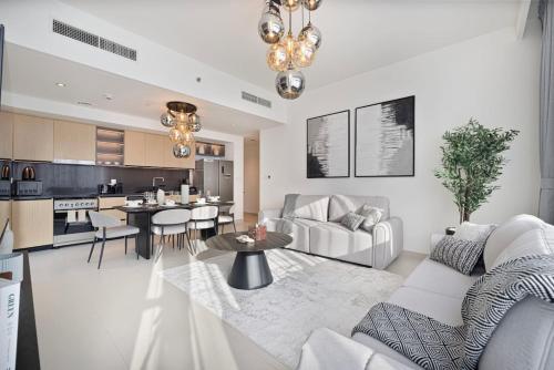 Mahogany 12 - 2BR 10 Guests - Walk to Burj Khalifa - image 6