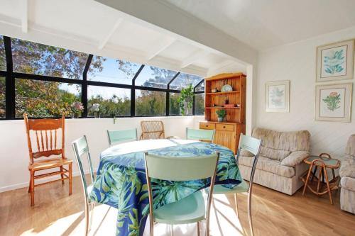 Torbay Sun Drenched Villa near Local Beaches, Auckland (Foto 4)