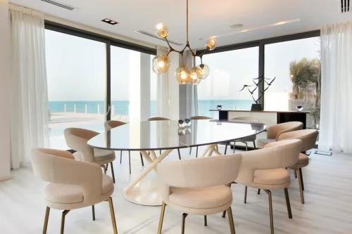 Nurai Islands Overwater Paradise Luxury Retreat in Nurai Sziget