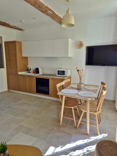 Cocina, Les Appartements de la rue Vial in Antibes