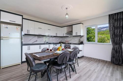 Çetinkaya apart (Cetinkaya apart) in إيكيزجي