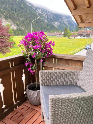 陽台/露台, Chalet Santa Maria in 坎德斯泰格市中心