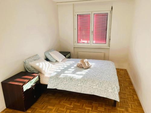 Huge City Center Apartment with Balcony in Zurich, Kars - Self Checkin, Curych (fotografie 3)